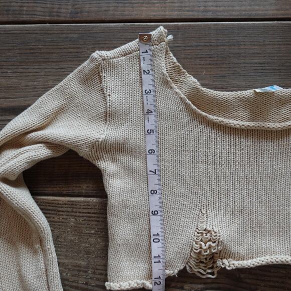 Andi Bagus Sweater Womens Small Beige Malibu Knit Jumper Cropped Distressed Top - Picture 6 of 9